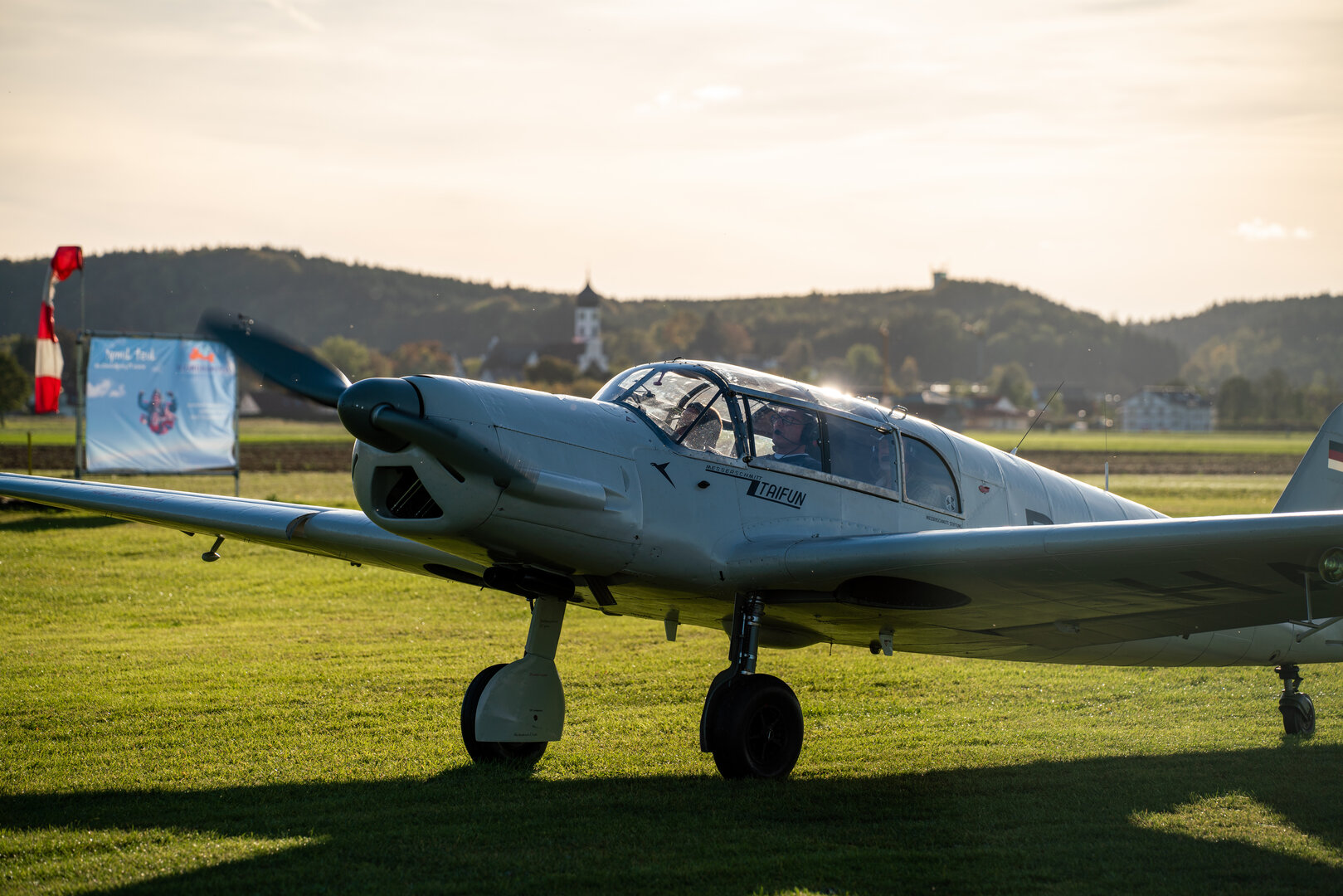 Messerschmitt Bf 108 Taifun im Flug